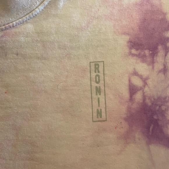 Cropped Sweater - Picture 4 of 4